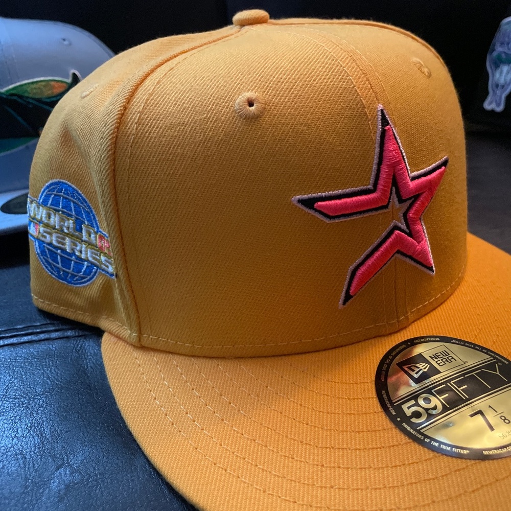 World Series edition patch Astro “pink lemonade” New era cap